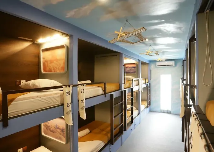 D'gobers By Gumilang Hospitality Hostal *